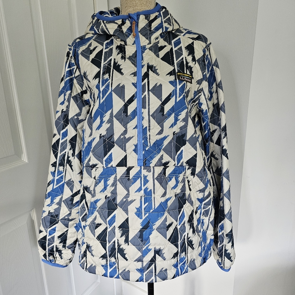 L.L. Bean Hooded Rain Jacket. XL